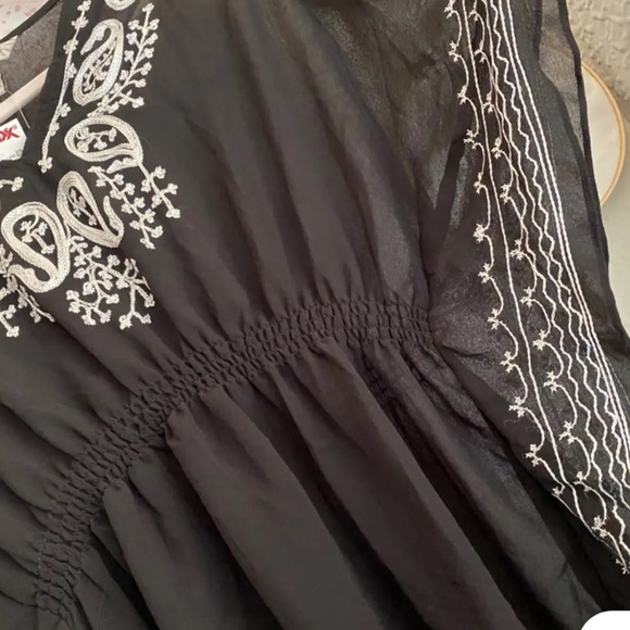 Boho Black Embroidered Sheer Tunic Top – Paisley & Floral – By Fun & Flirt - Picture 4 of 12